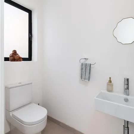 Modern 1br Spacious With Terrace - Close To St Thomas Bay Apartamento *