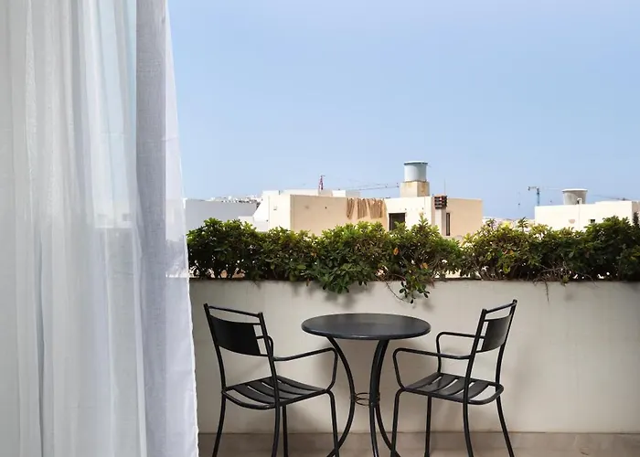 Modern 1br Spacious With Terrace - Close To St Thomas Bay Apartament Marsaskala